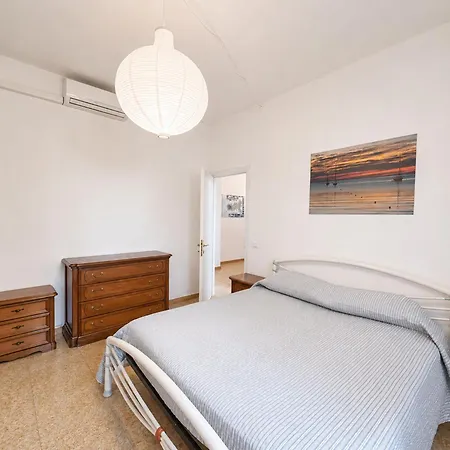 Apartment Le Finestre Sul Porto - Argonautivacanze Portoferraio