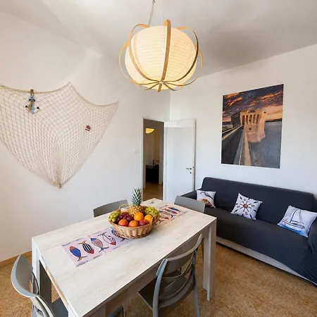 Apartment Le Finestre Sul Porto - Argonautivacanze